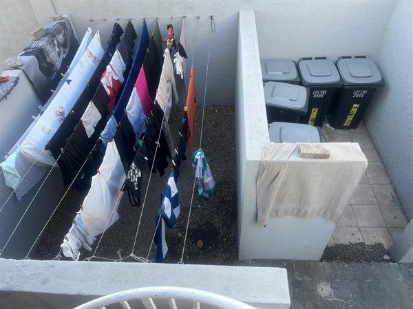 1 Bedroom Property for Sale in Richmond Estate Western Cape